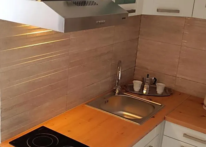 公寓 Apartman More 巴什卡沃达